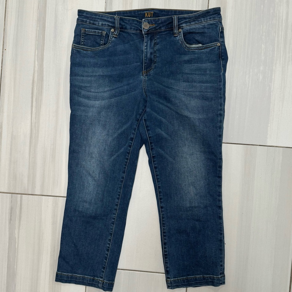 KUT From The Kloth Medium Wash "Crop Straight Leg" Blue Jeans, Size 10 (US)